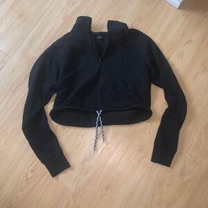 Forever 21 cropped half zip - size SMALL